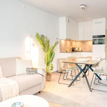 Appartement 5-guest Retreat Steps From